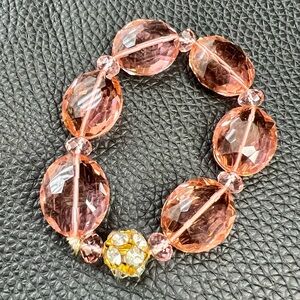 Vintage Oval Faceted Peach Pink Glass Stretch Bracelet 7"